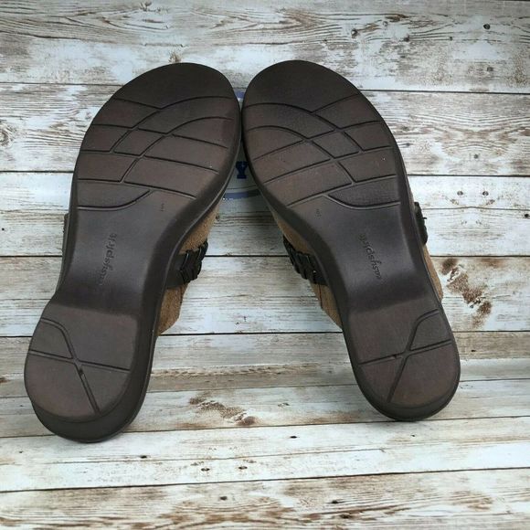 EASY SPIRIT PIERSON WOMEN'S SIZE 6 M BROWN LEATHER MULES CLOGS - Picture 6 of 10